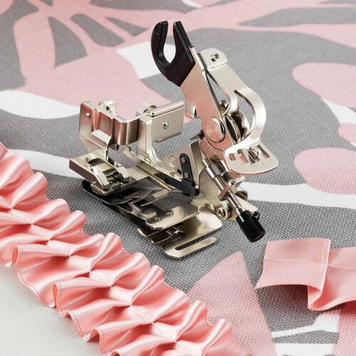 Brother SA143 Ruffler Foot 7 mm