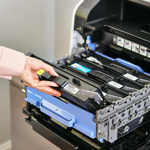 Brother TN331 Ensemble de 3 cartouches de toner couleur authentiques à rendement standard