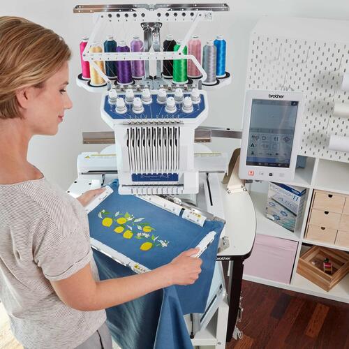 Brother PR1055X Machine à coudre, à courtepointe et à broder Entrepreneur® Pro X