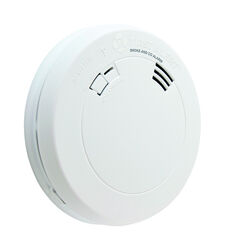 First Alert Battery-Powered Electrochemical/Photoelectric Smoke and Carbon Monoxide Detector