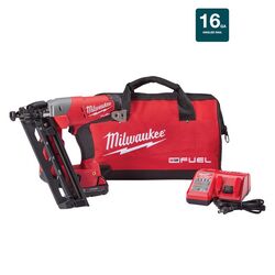 Milwaukee M18 FUEL 16 Ga. Cordless Angled Finish Nailer Kit 18 V