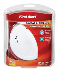 First Alert Battery-Powered Photoelectric Smoke Alarm