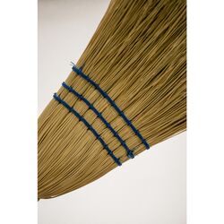 Elite 8 in. W Soft Broomcorn/Yucca Broom