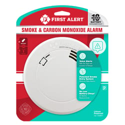 First Alert Battery-Powered Electrochemical/Photoelectric Smoke and Carbon Monoxide Detector
