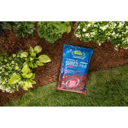 Scotts Nature Scapes Triple Shred Red Extra Fine Color-Enhanced Mulch 1.5 ft³