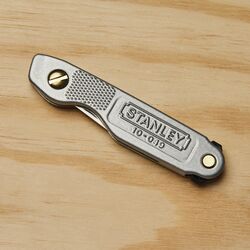 Stanley 4-1/4 in. Folding Pocket Knife Gray 1 pk