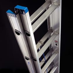Werner 28 ft. H X 17.38 in. W Aluminum Extension Ladder Type 1 250 lb