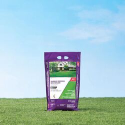 Ace 29-0-3 Crabgrass Preventer Lawn Fertilizer For All Grasses 5000 sq ft 14.6 cu in