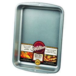 Wilton 11 in. W X 14-1/2 in. L Lasagna Pan Silver