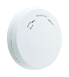 First Alert Battery-Powered Photoelectric Smoke and Carbon Monoxide Detector